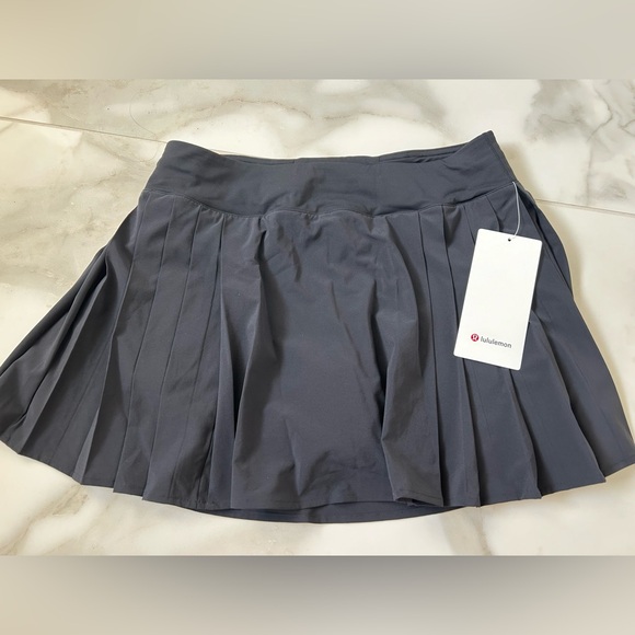 Lululemon Side-Pleat HR Tennis Skirt - Picture 3 of 4